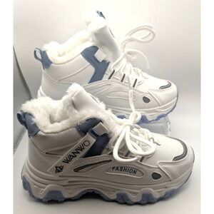 WANWO Winter Sneakers Womens 38 White Blue Faux Fur Lined Trail Boots NEW